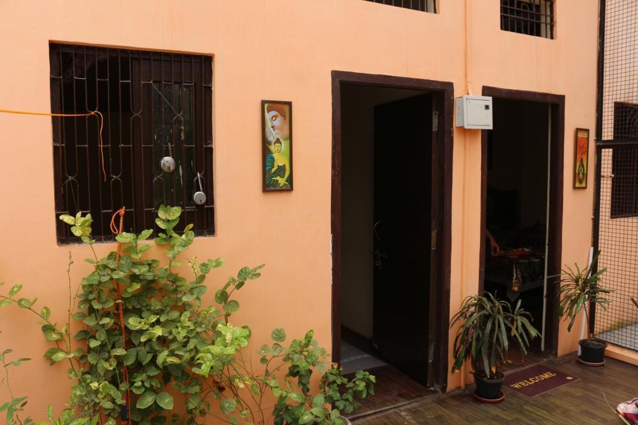 Mother Hostel バラナシ エクステリア 写真