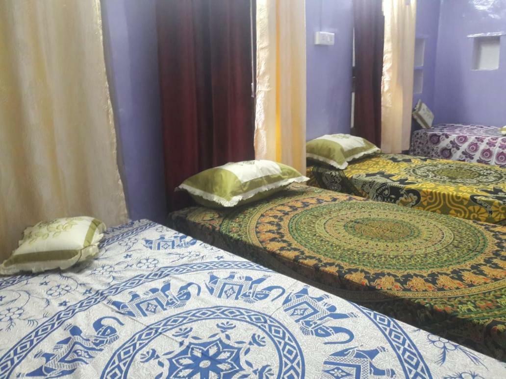 Mother Hostel バラナシ エクステリア 写真